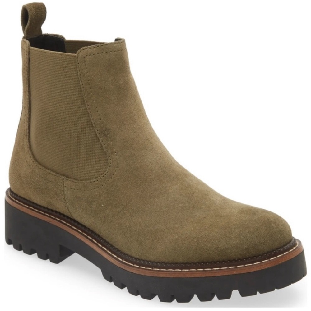 NEW CASLON Miller Water Resistant Chelsea Boot
Green Moss Size 7
